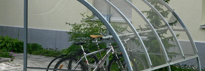 Fahrradständer mit Überdachung